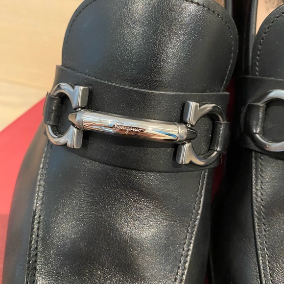 Salvatore Ferragamo Leather Loafer - Picture 3 of 7